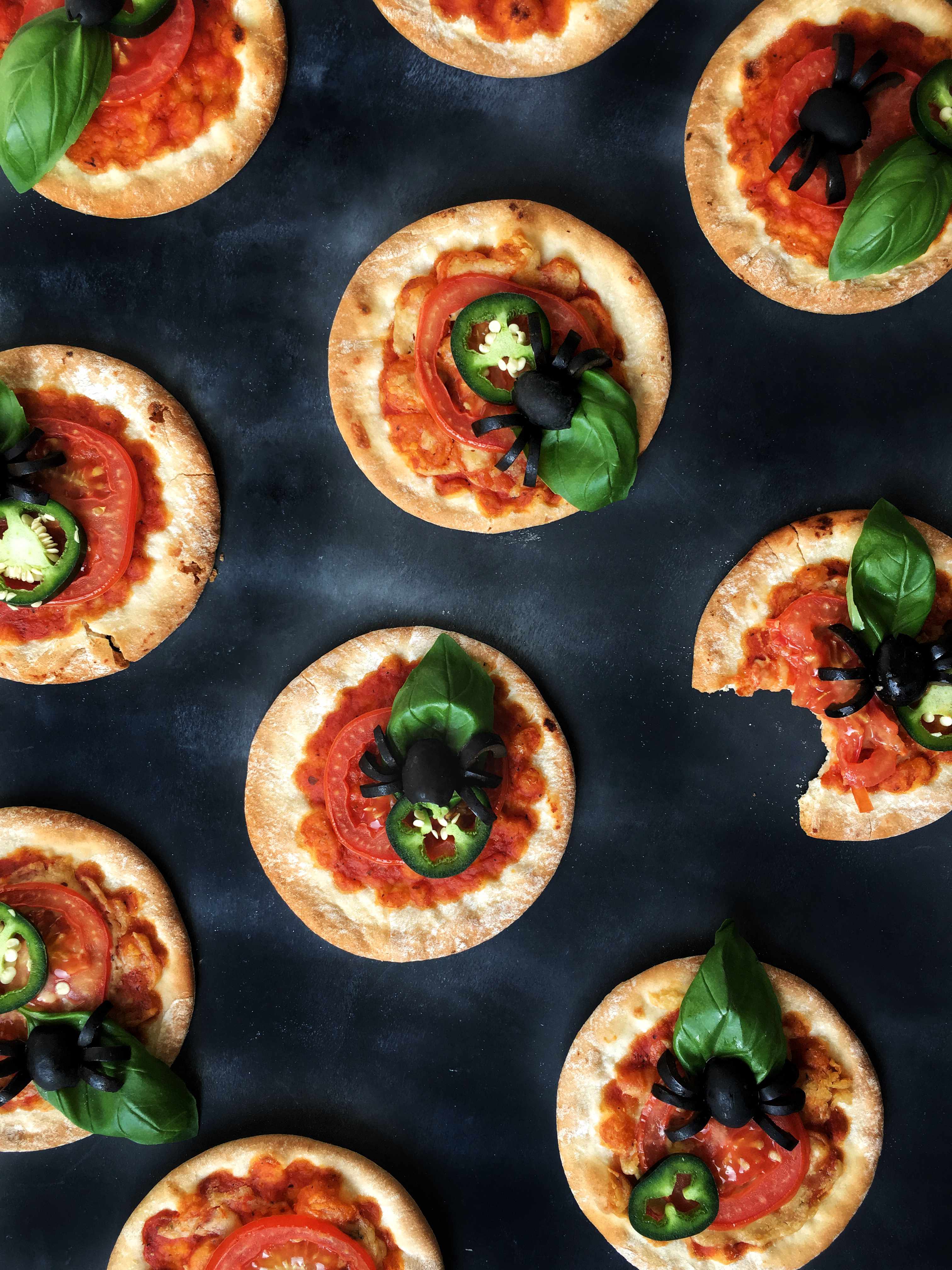 Mini Vegan Halloween Pizzas, Recipe